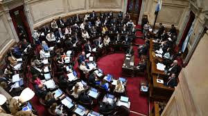 Los aliados del Gobierno esperan gestos para cambiar la reforma laboral y hoy habrá una cumbre con Bullrich