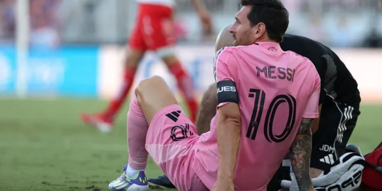 Confirman la lesión de Messi a días del Mundial