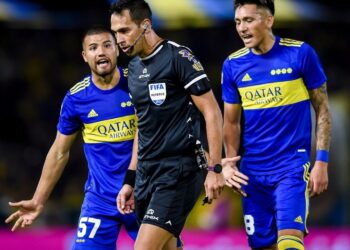 La versión controvertida de un jugador de Cruzeiro sobre la mano que encendió la polémica en Boca