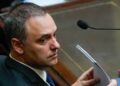 Una espera política: Manuel Adorni aún no presenta su declaración jurada y el Gobierno anticipa que será antes del 15