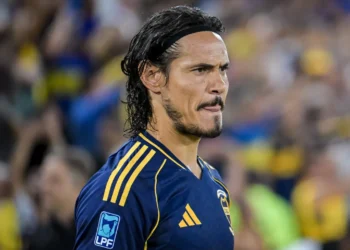Cavani deja Boca: de ser el “mejor refuerzo” a una salida marcada por las lesiones