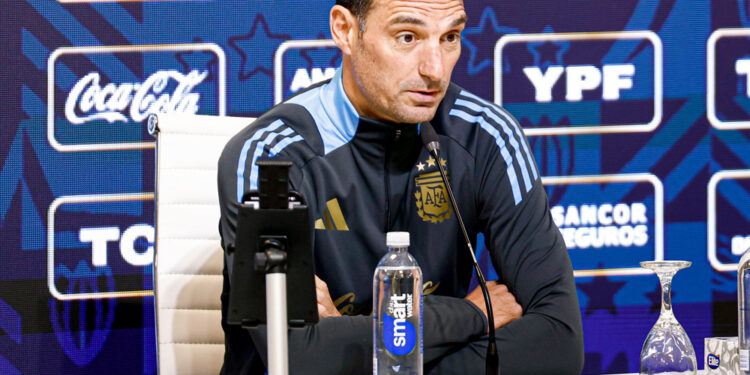 La selección se prepara: el reemplazo de Balerdi no será un defensor y llegará de otra parte