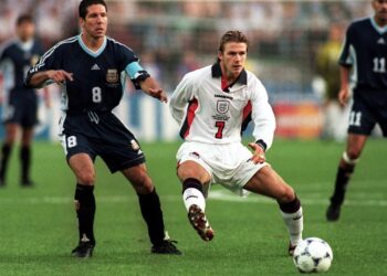 Beckham, Simeone y una expulsión que dejó huella en la historia del fútbol
