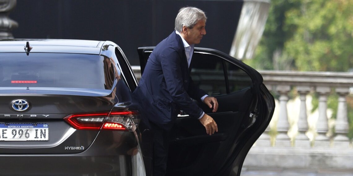 Inocencia Fiscal: el Gobierno presenta un proyecto para liberar USD 170.000 millones de ahorros informales