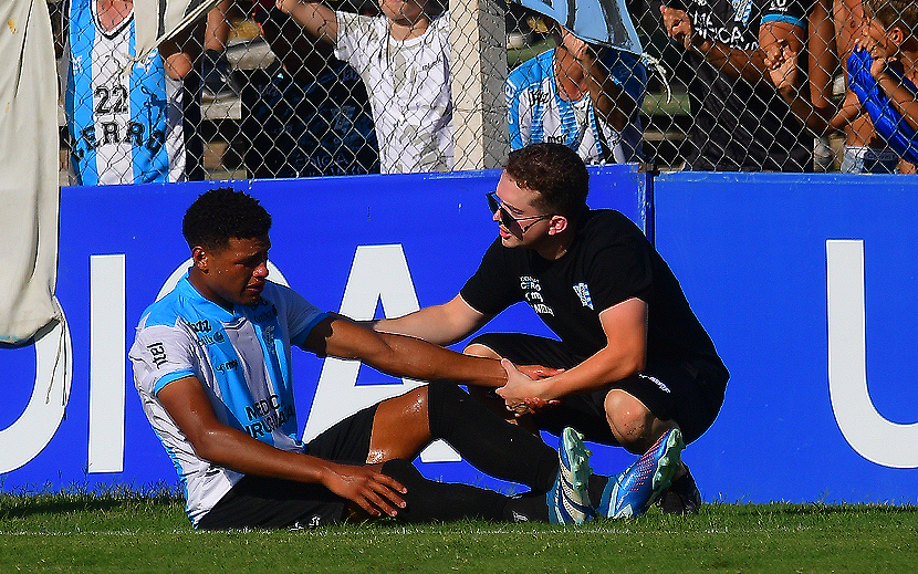 Falleció un futbolista uruguayo que recientemente se había probado en Deportivo Riestra