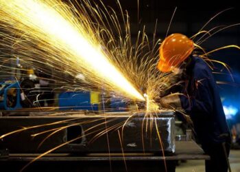 La industria metalúrgica enfrenta dificultades y muestra una caída del 5,7% en el primer semestre