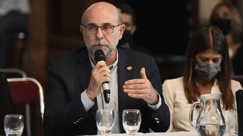 Senadores solicitan poder votar de forma remota la controvertida ley de tierras