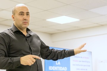 Cerimedo declaró en Bolivia por el ataque contra su expareja y negó vínculos con la violencia