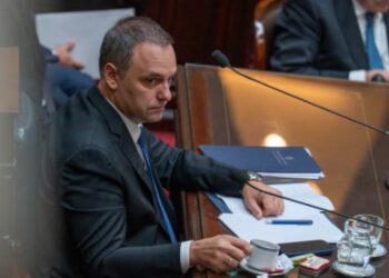 Adorni pediría una prórroga para responder por las inconsistencias detectadas en su patrimonio