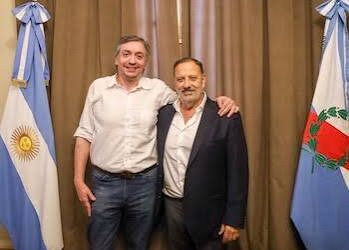 El gobernador riojano buscó acercar posiciones entre las tribus enfrentadas