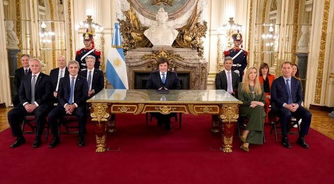 Milei profundiza su plan económico