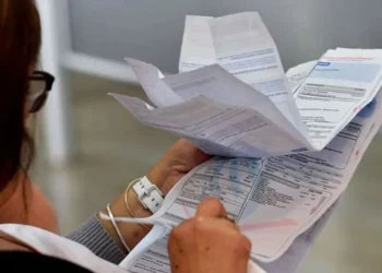 Luz y gas: el Gobierno ajustó las tarifas y amplió el subsidio para los hogares beneficiarios
