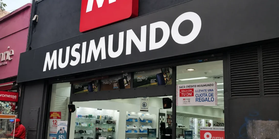 Musimundo cerró más de 20 sucursales y avanza con despidos en medio del concurso de Carsa