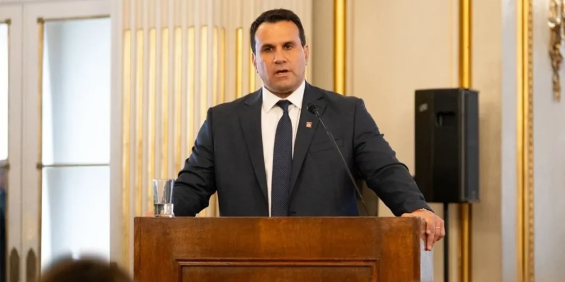 Martín López Zavaleta fue designado como nuevo Fiscal General porteño con 51 votos