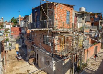 Reclaman fondos para obras de infraestructura en barrios populares