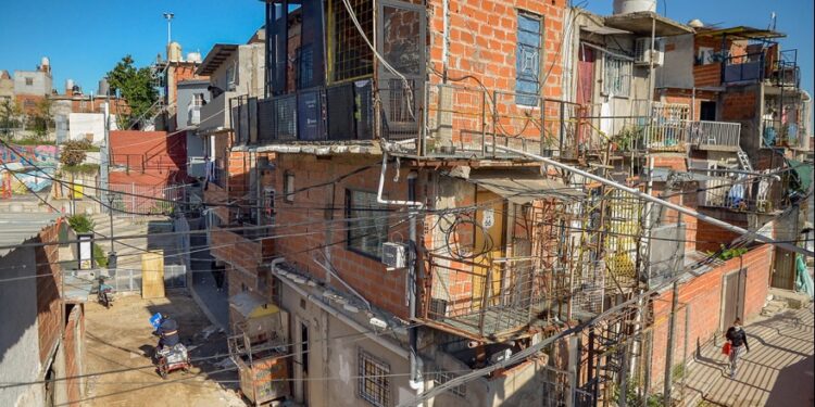 Reclaman fondos para obras de infraestructura en barrios populares
