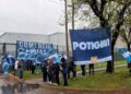 Conflicto laboral en una distribuidora de golosinas: denuncian 53 despidos y reclaman la reincorporación