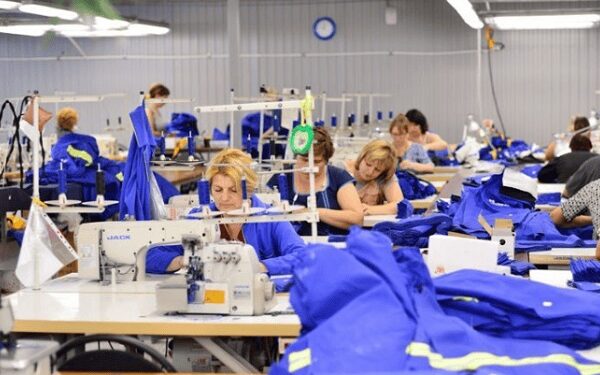 La industria textil profundizó su caída: produjo 22,6% menos hasta julio y perdió más de 28.000 empleos