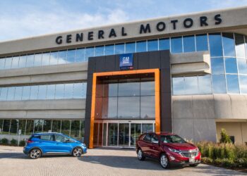 General Motors evalúa ampliar su oferta en Argentina y Cadillac aparece entre los modelos en estudio