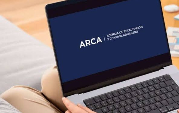 El Gobierno modificó el régimen simplificado de Ganancias y amplió las condiciones para acceder