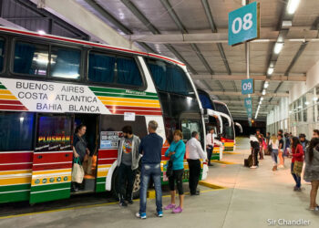Nación prorrogó por dos años los permisos para el transporte internacional de pasajeros por carretera