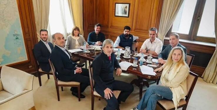 El Gobierno acelera el Presupuesto 2027 y mantiene en suspenso la eliminación de las PASO