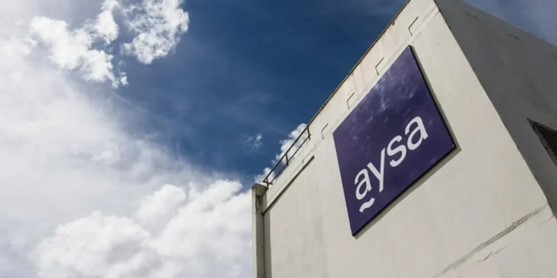 Privatización de AySA: un consorcio argentino-holandés ofertó US$340 millones por el 90% de la empresa