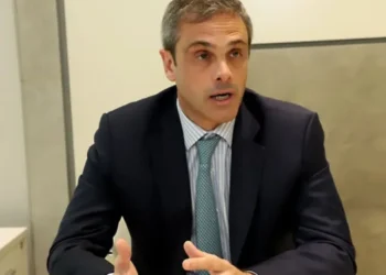 La interna del peronismo suma nuevas críticas mientras se posterga la discusión por las candidaturas para 2027